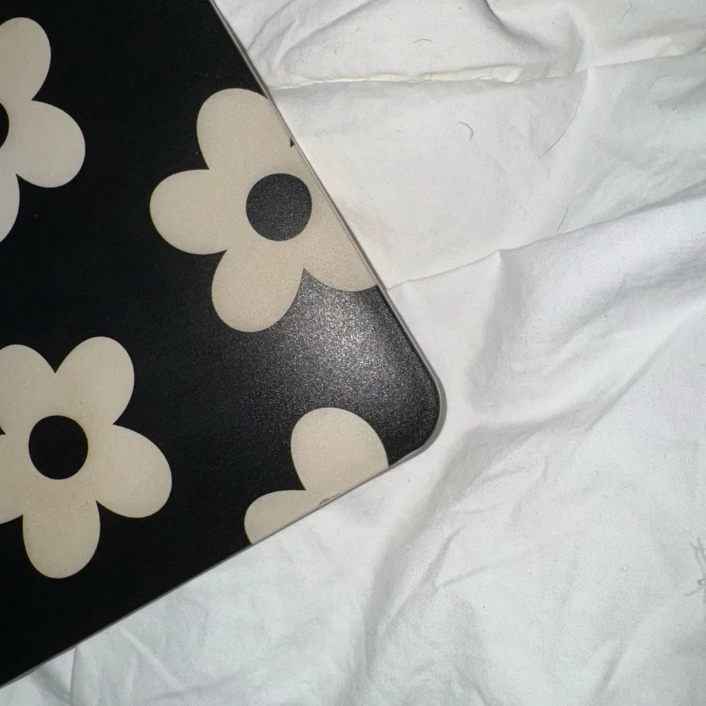 Floral MacBook Air 13” Case - Picture 6 of 6
